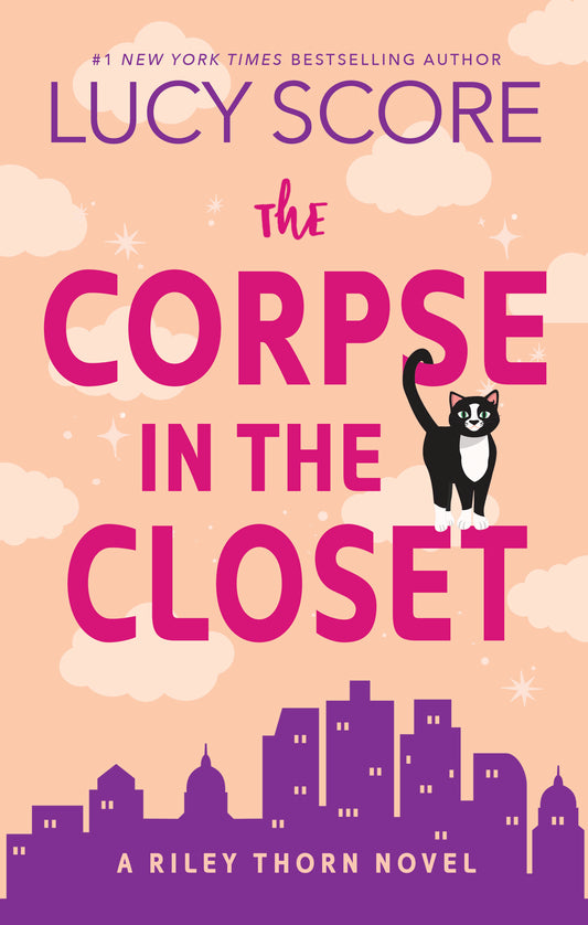 Corpse in the Closet - Lucy Score